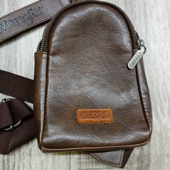 Wrangler Vegan Leather Crossbody Bag Small Sling Bag for Women - Picture 3 of 10